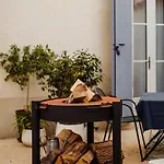 Couette-café La Maison De 4*