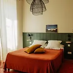 La Maison De 4*