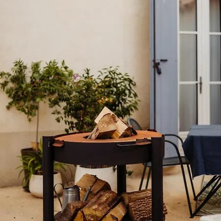 Bed & Breakfast La Maison De 3*