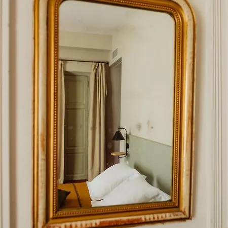 La Maison De 4*