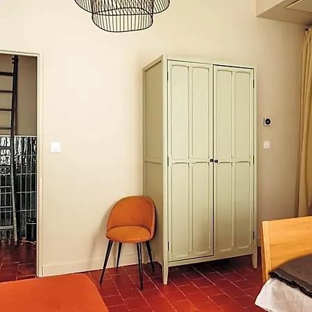 La Maison De Bed & Breakfast Gruissan