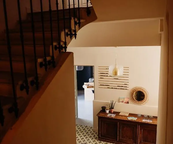 Nocleg ze śniadaniem La Maison De 4*